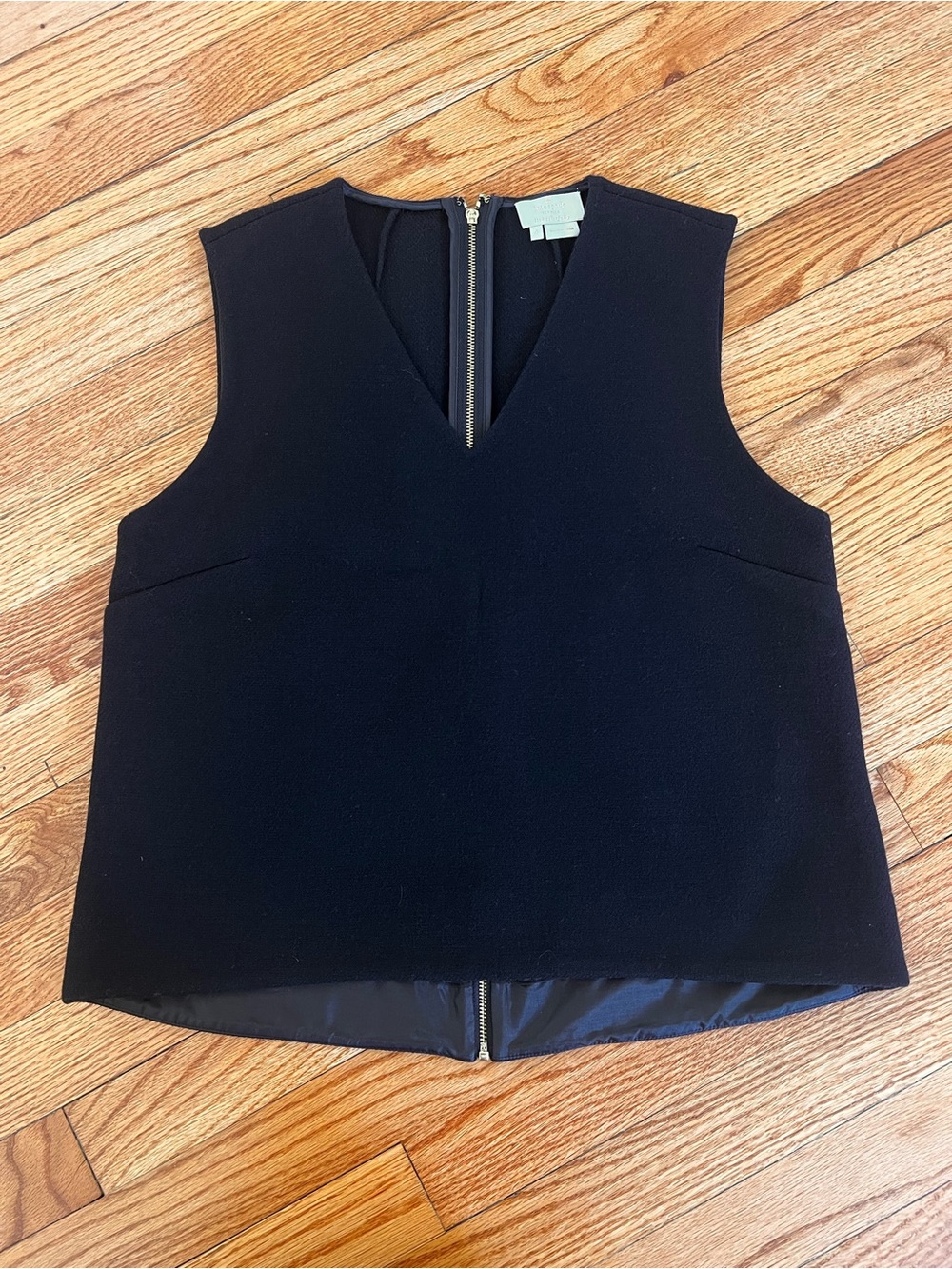 Kate Spade Women's V-Neck Black Top with Back Zip